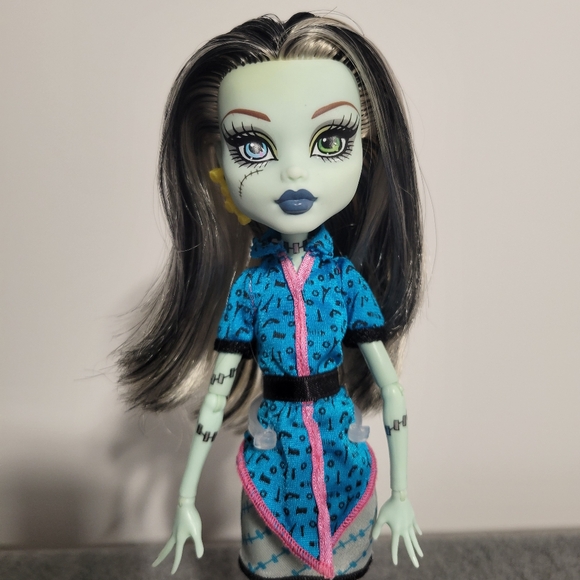 Scaris Frankie Stein Monster High Doll - Incomplete Mattel - Picture 2 of 6